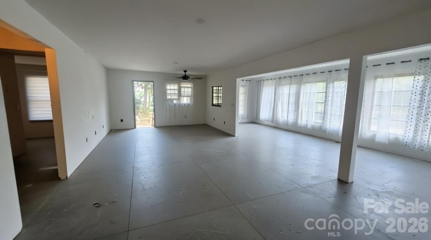 4251 Acacia Road