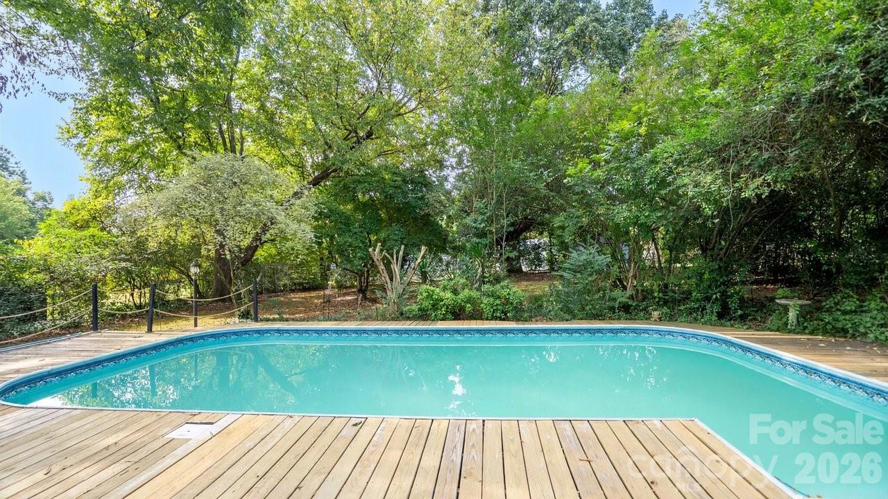 78 Stonecrest Circle SW