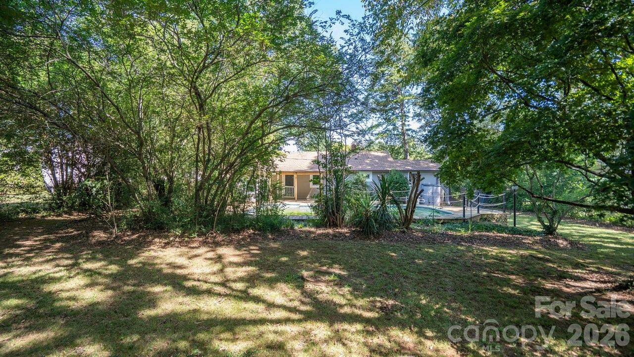 78 Stonecrest Circle SW