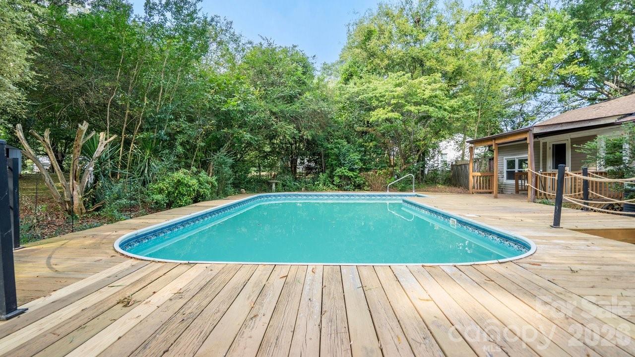 78 Stonecrest Circle SW