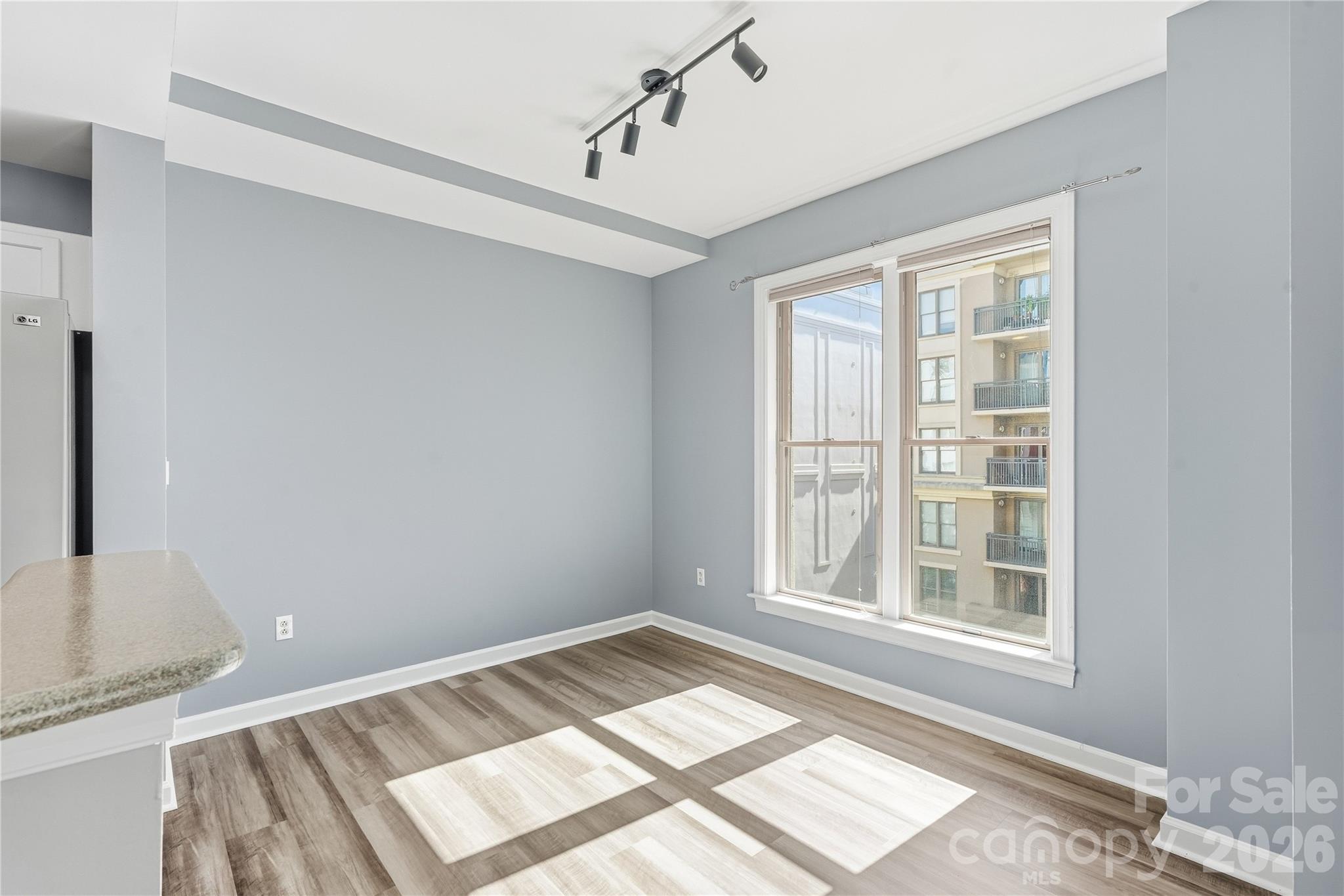 718 W Trade Street