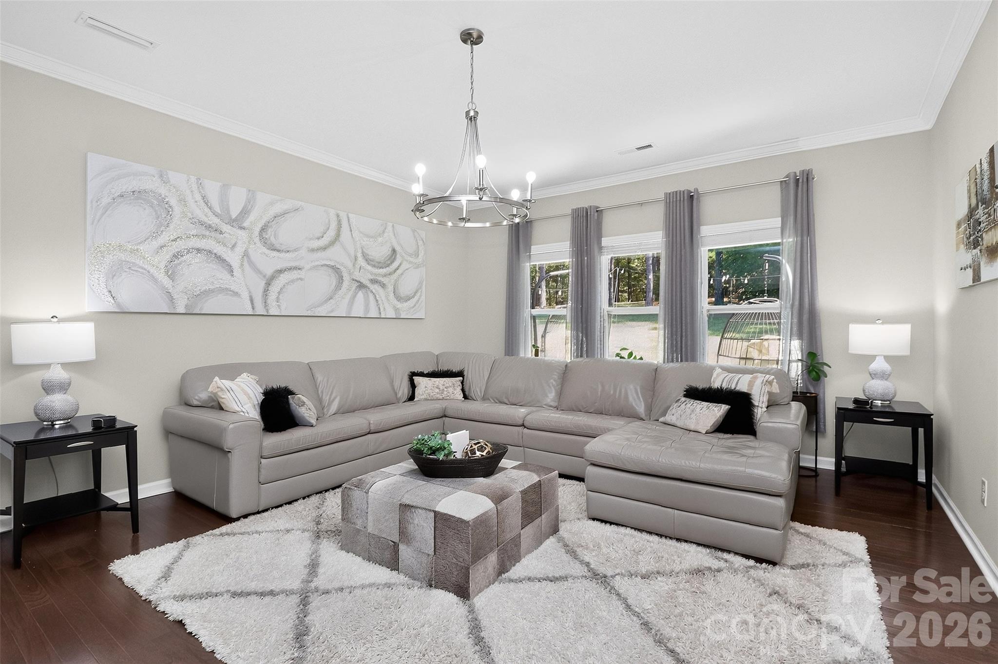 8122 Mossy Rock Road