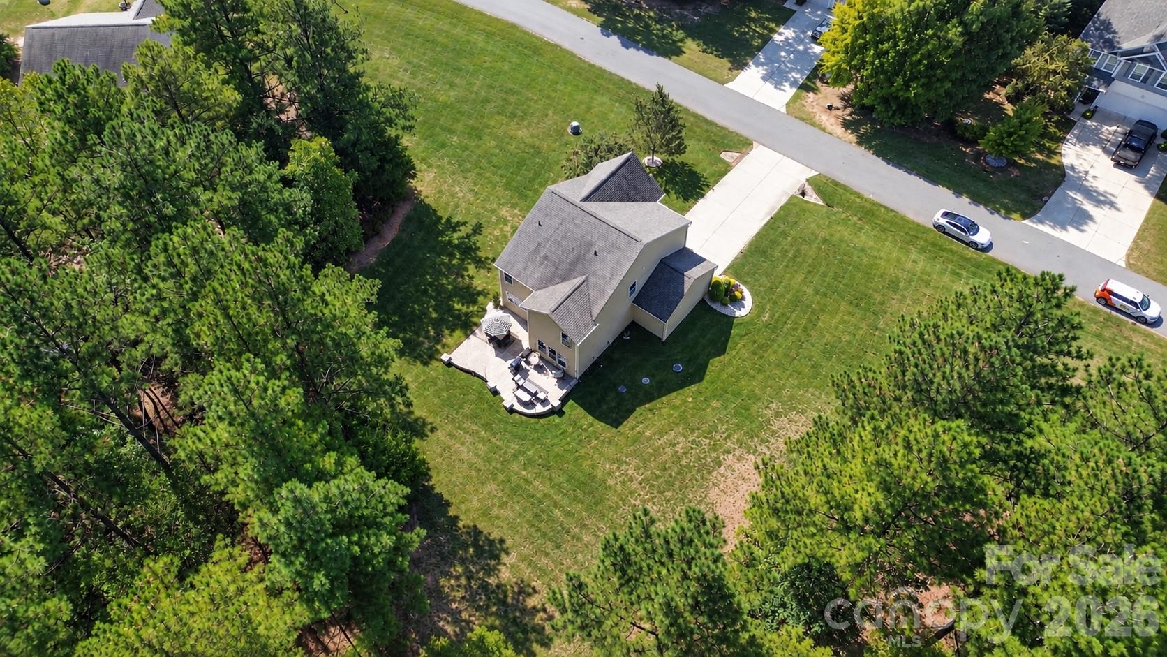 8122 Mossy Rock Road