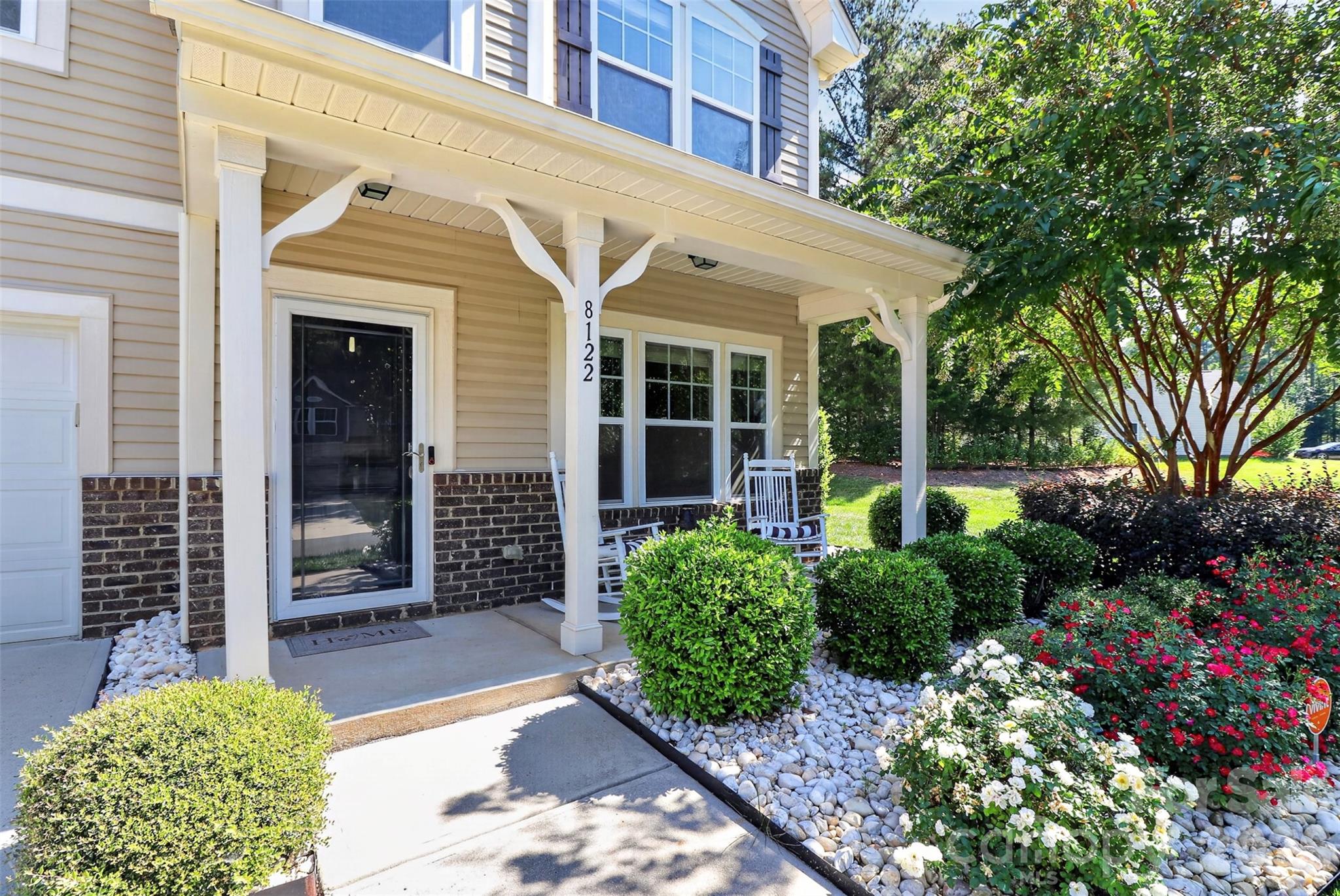 8122 Mossy Rock Road