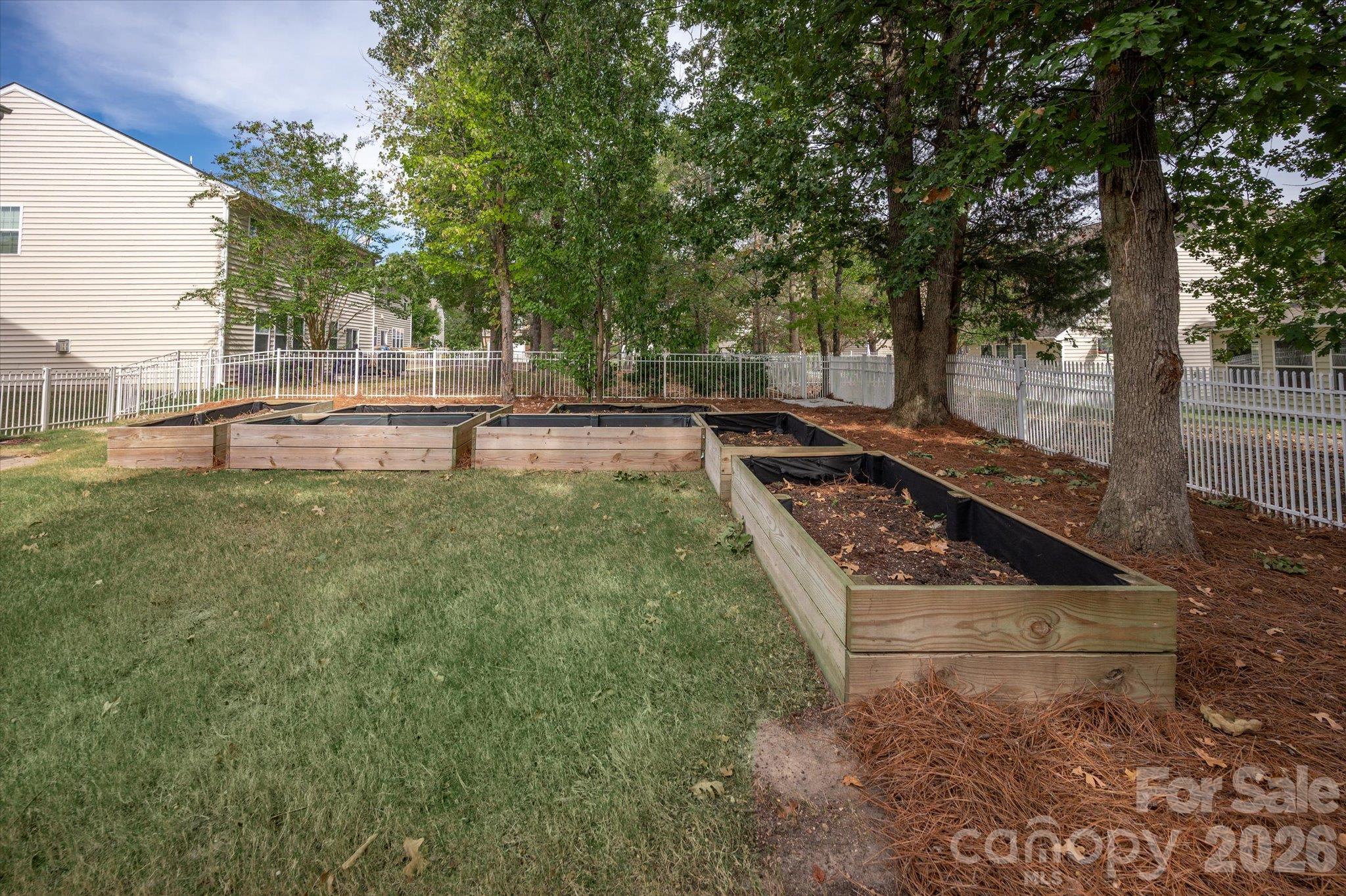 2712 Lawson Drive