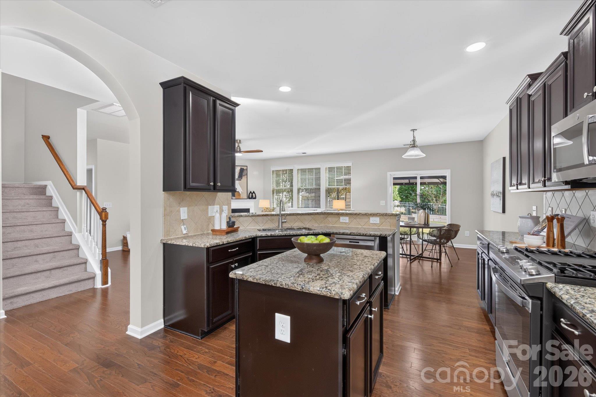 2712 Lawson Drive