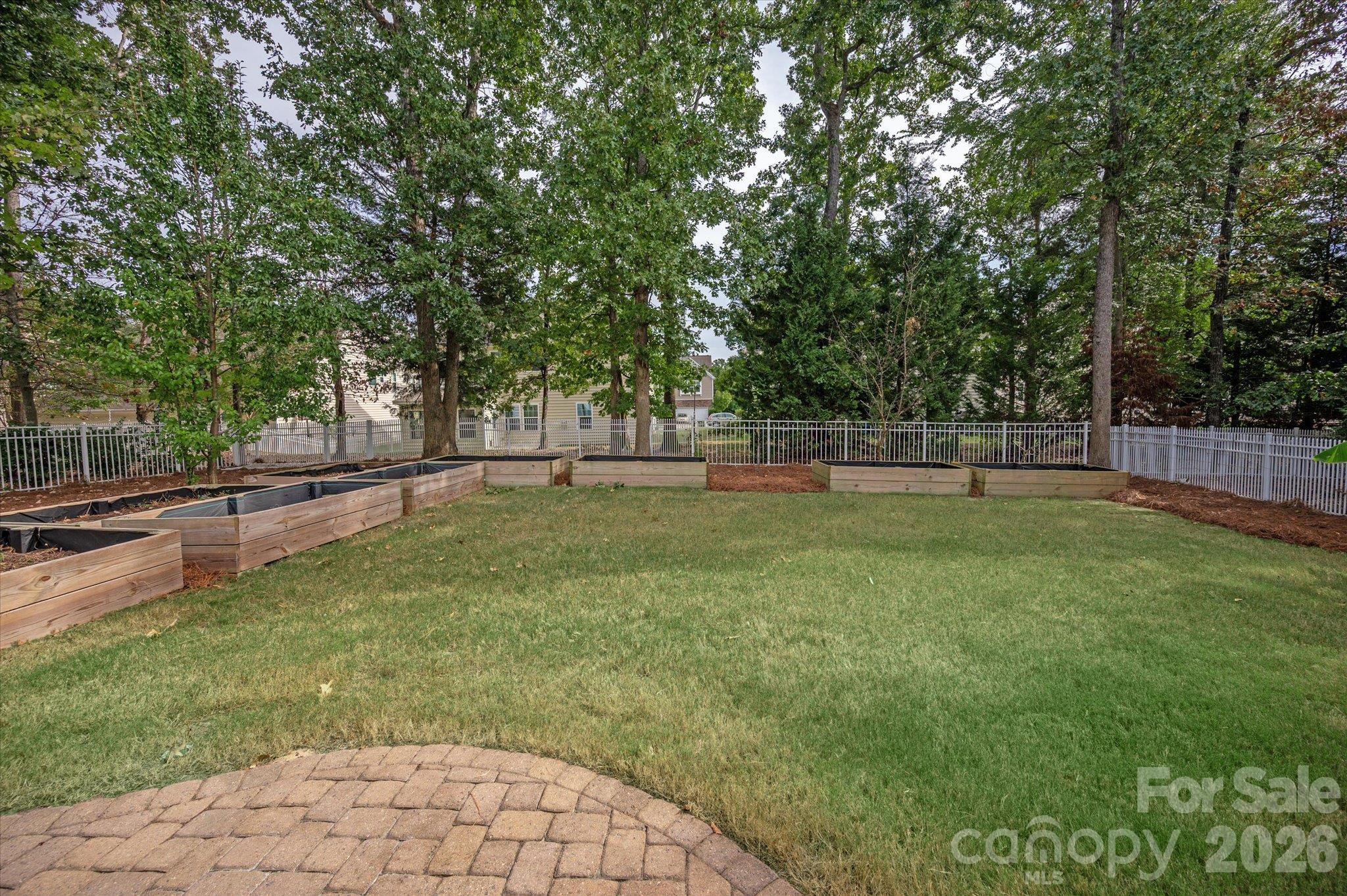 2712 Lawson Drive