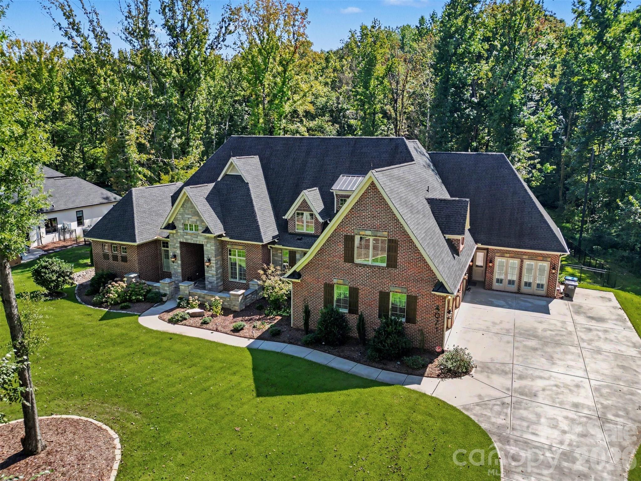 4071 Poplar Ridge Drive