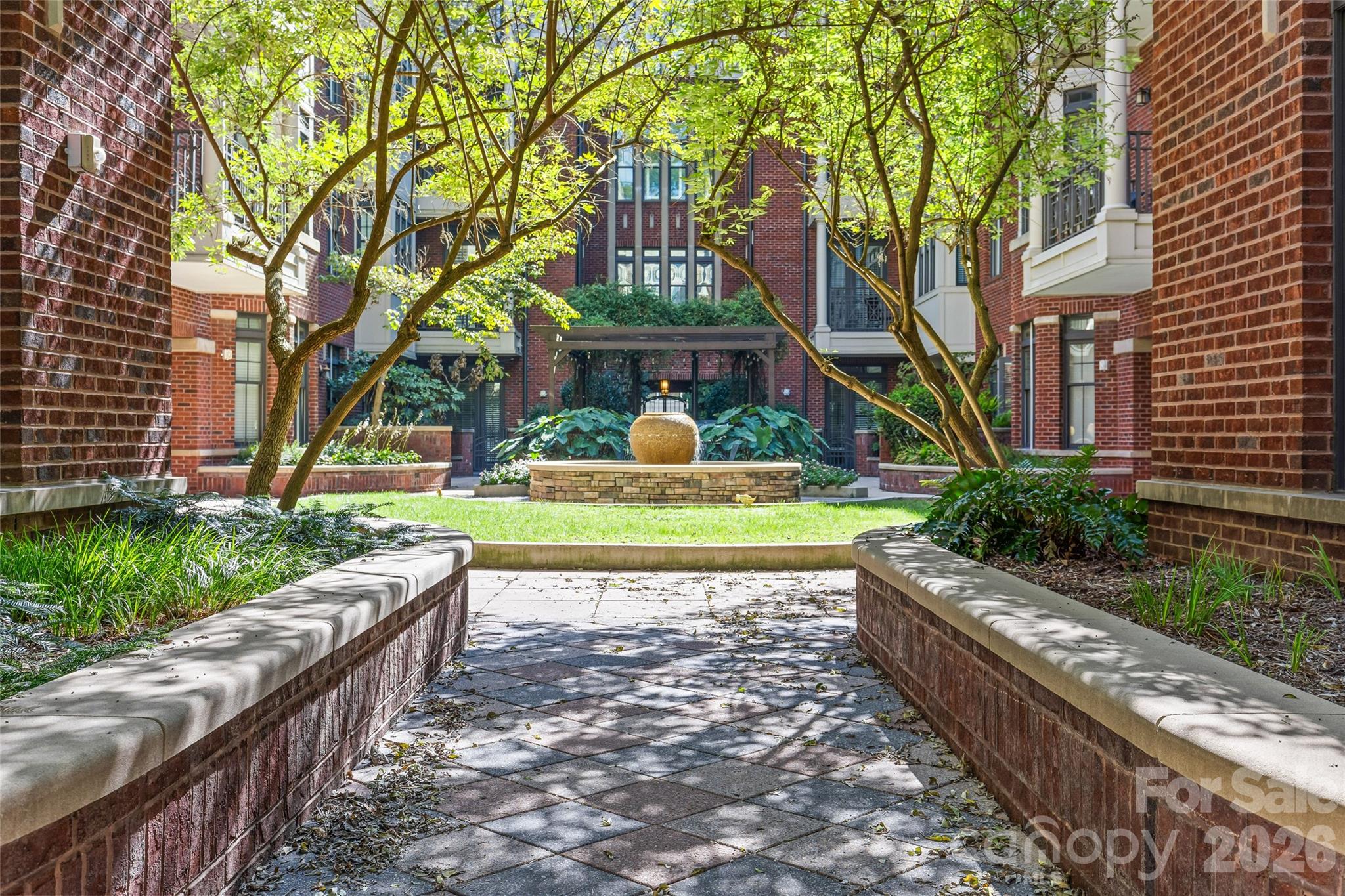 2810 Selwyn Avenue Unit: 209