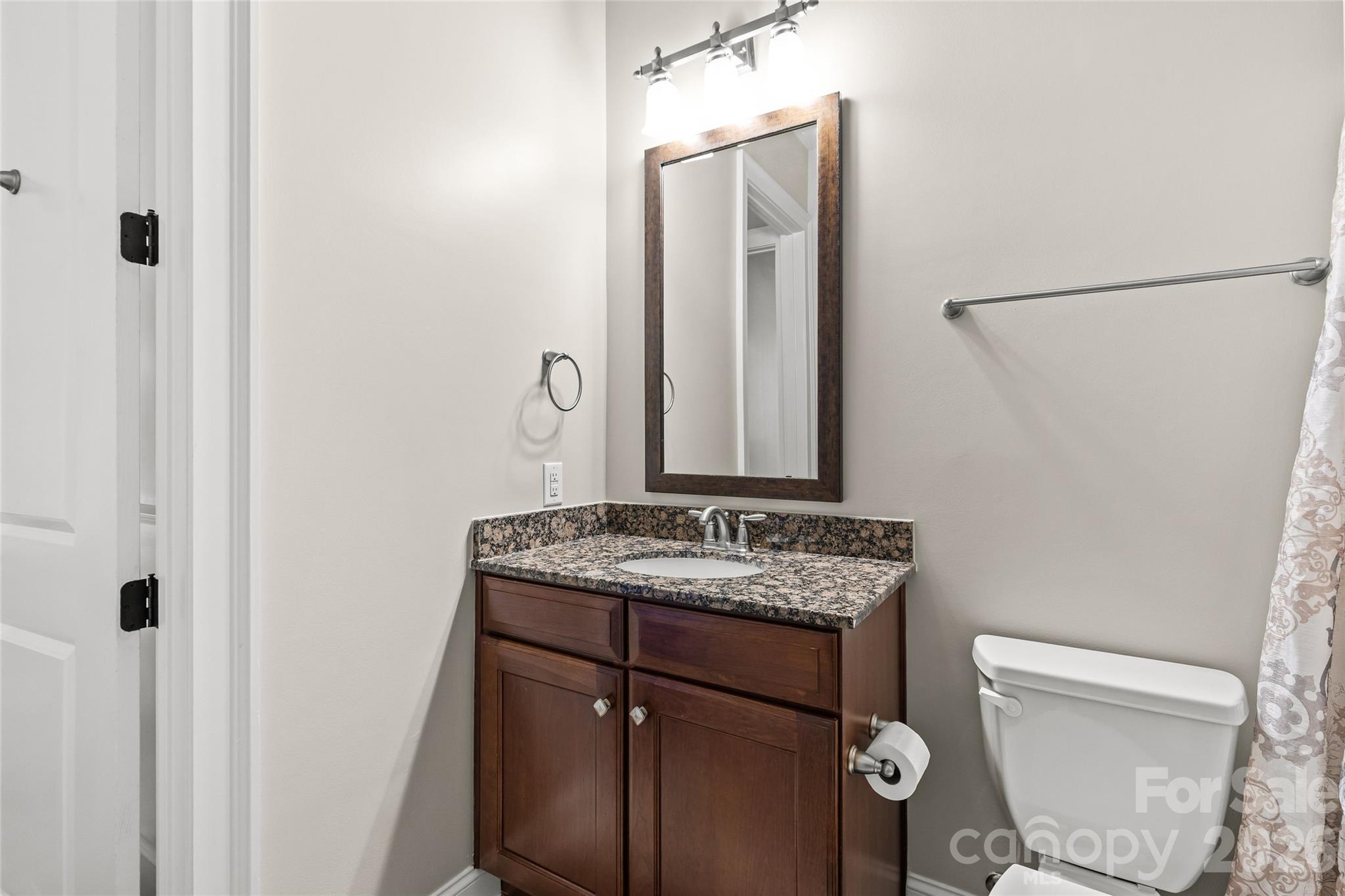 2810 Selwyn Avenue Unit: 209