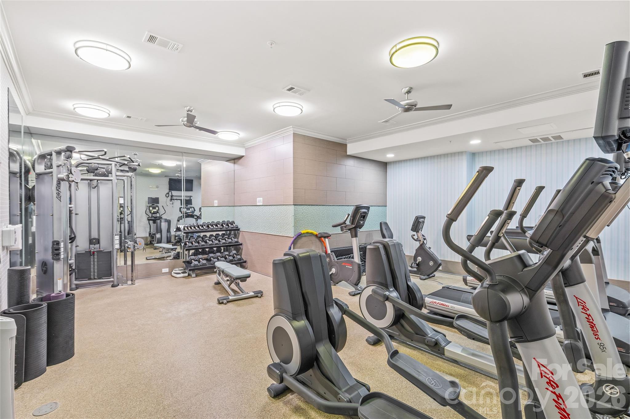 2810 Selwyn Avenue Unit: 209