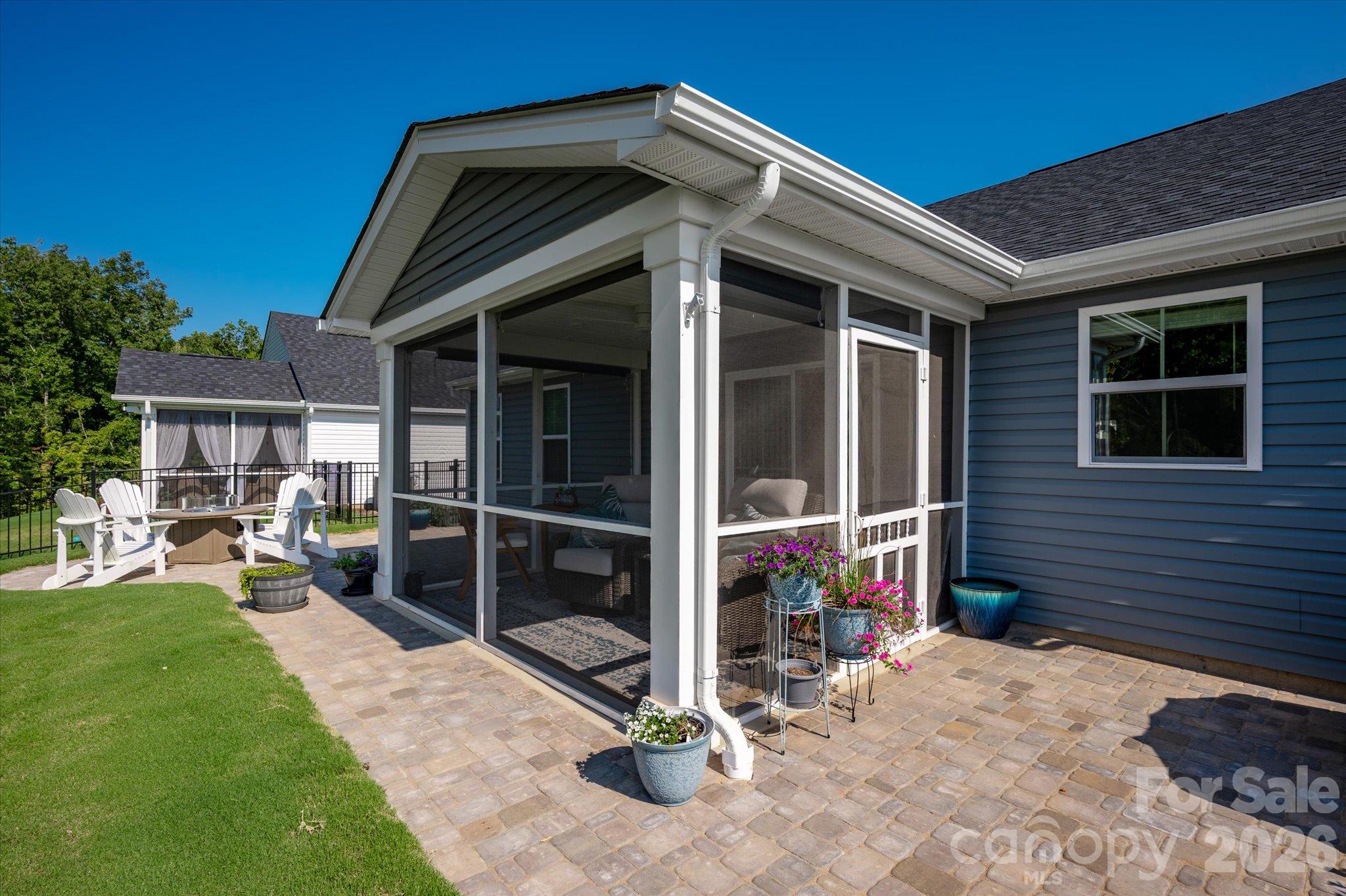201 Lady Catherine Street Unit: 150