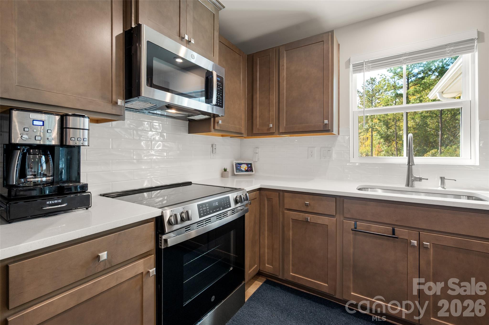 201 Lady Catherine Street Unit: 150