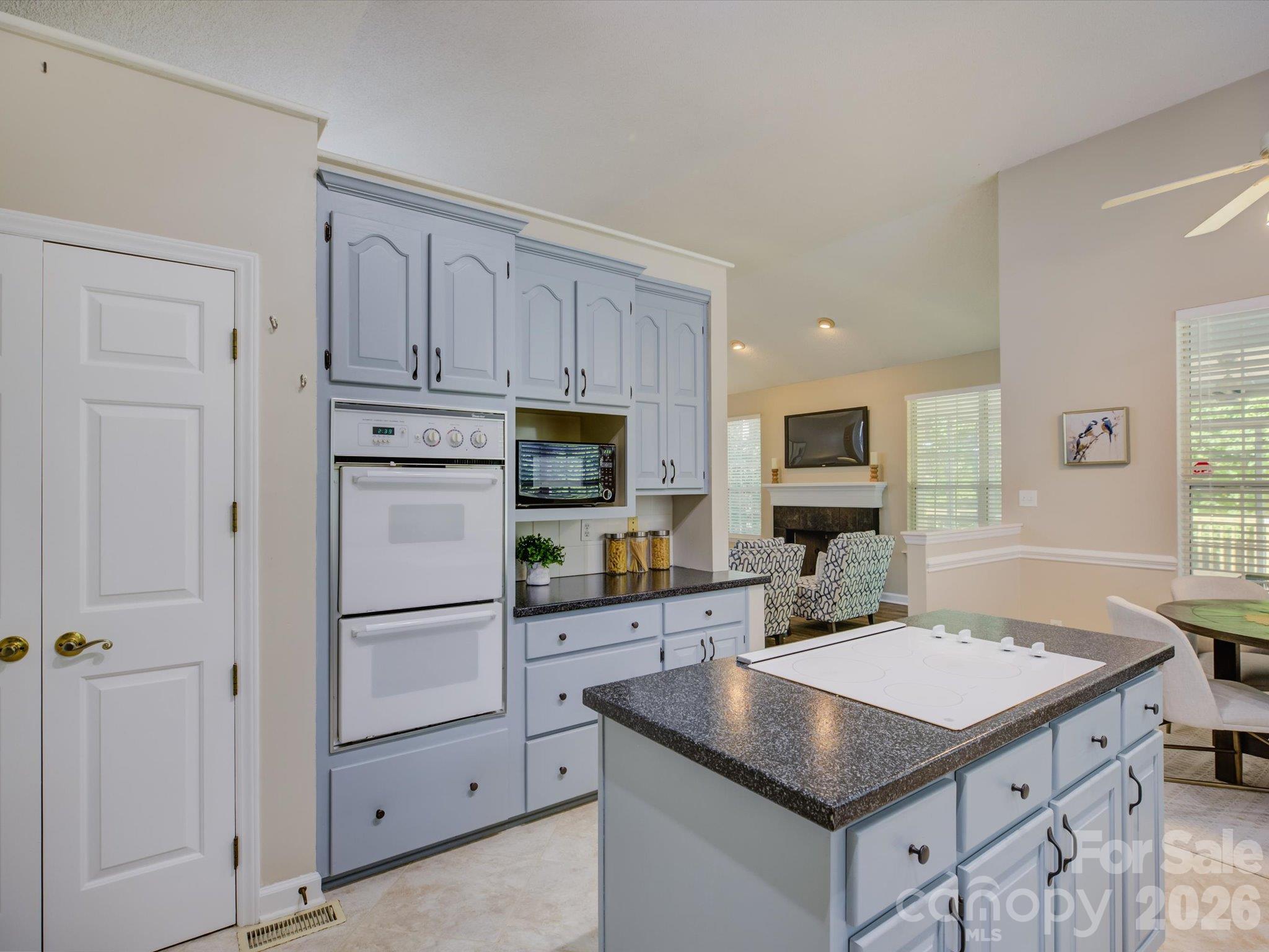 9207 Rainbow Forest Drive