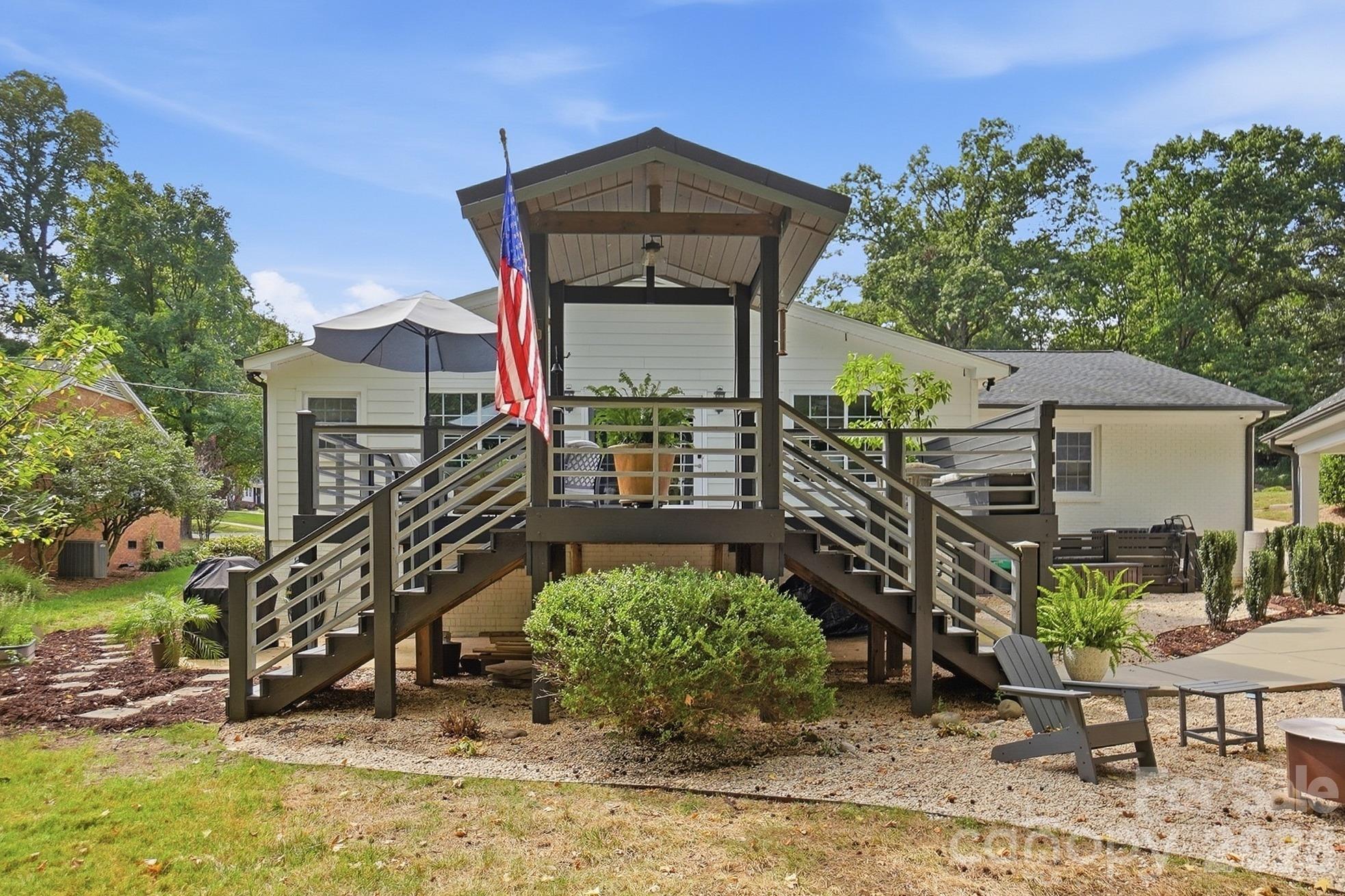 4315 Emory Lane