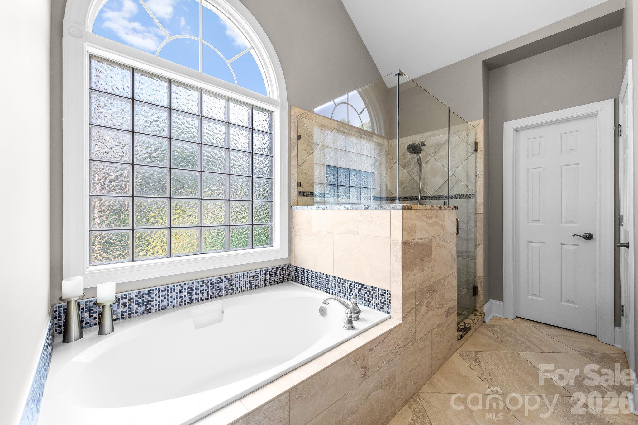 2316 Caernarfon Lane