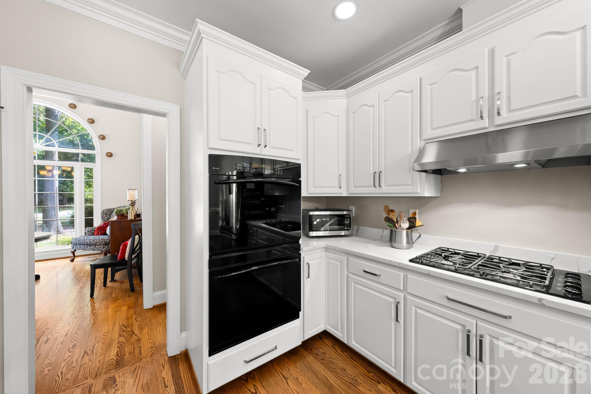 2316 Caernarfon Lane