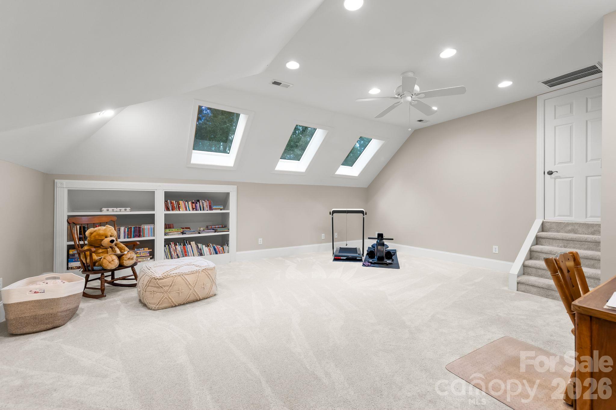 2316 Caernarfon Lane