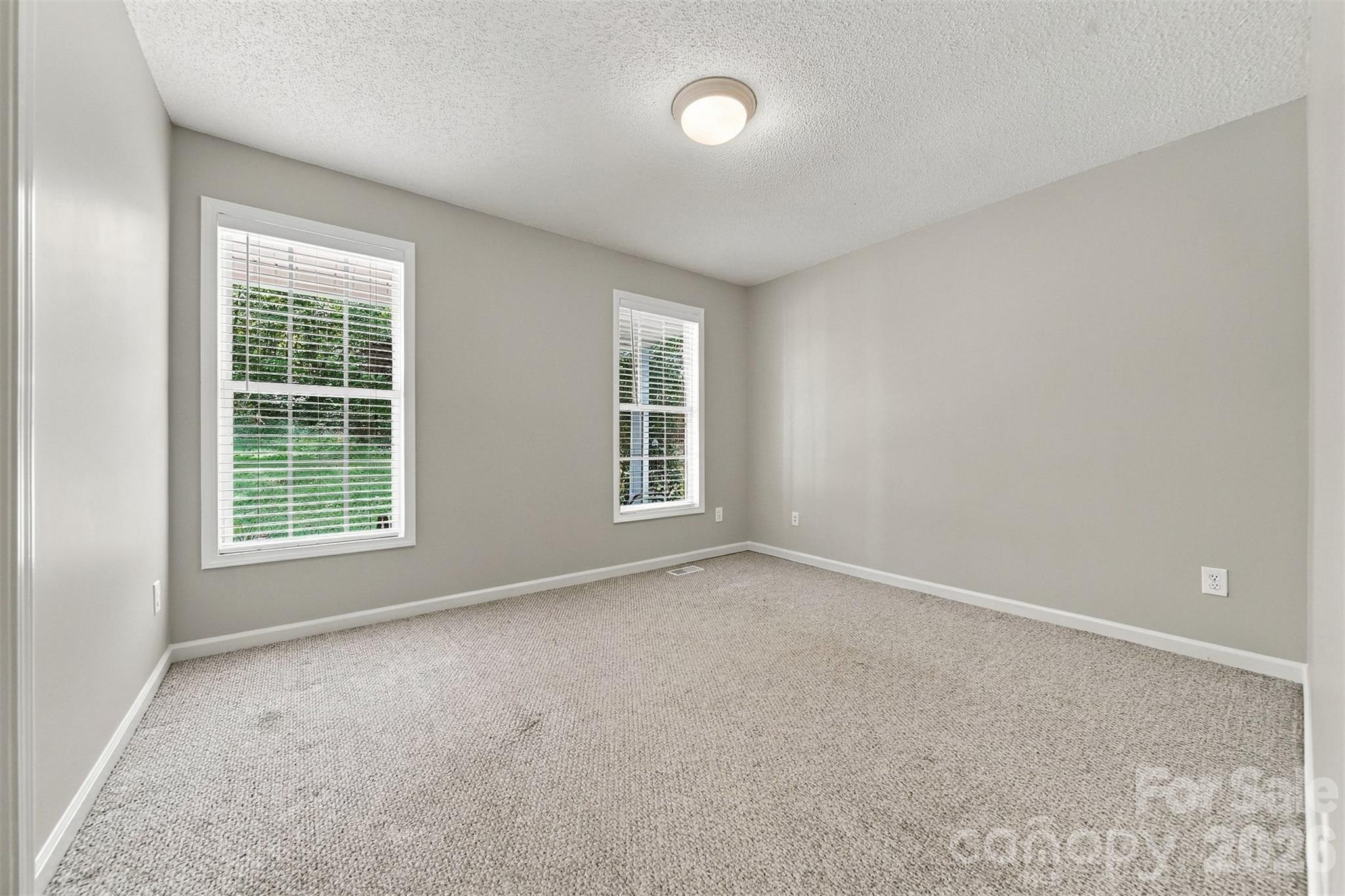112 Jennings Lane