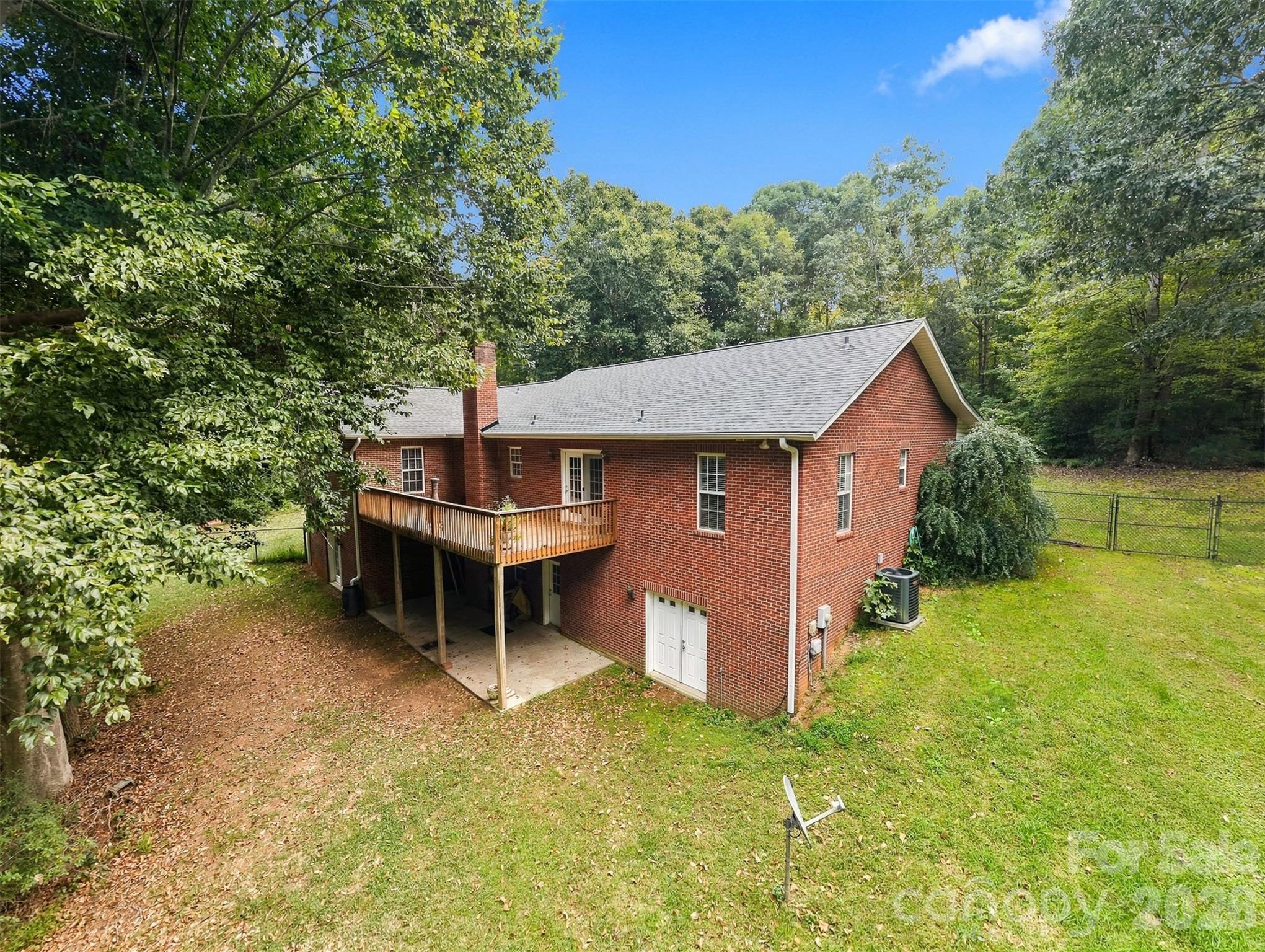 112 Jennings Lane