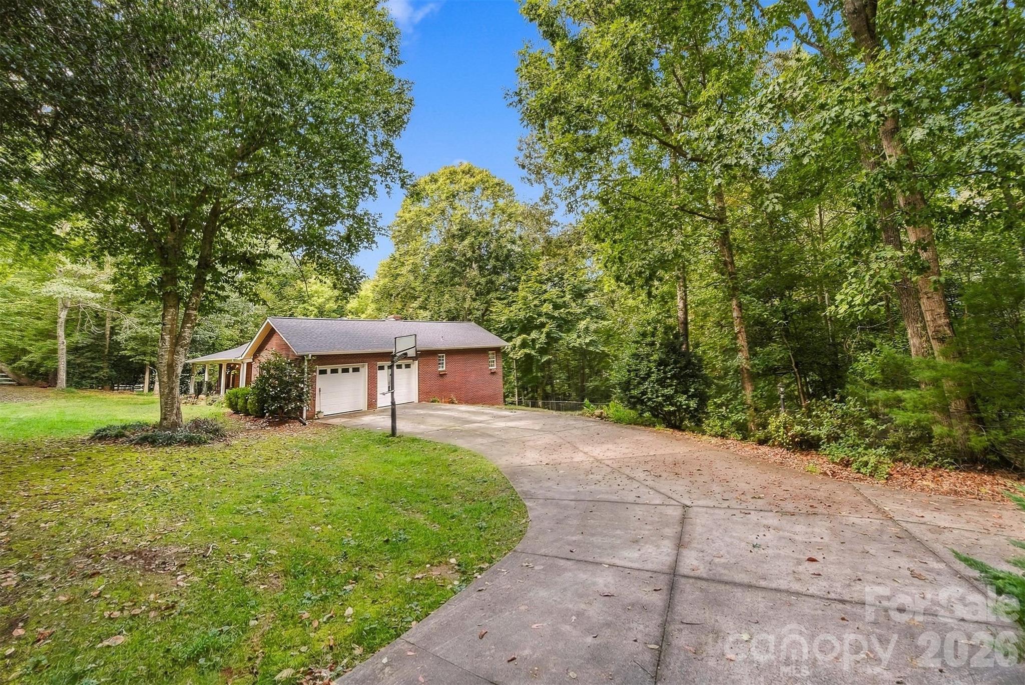 112 Jennings Lane
