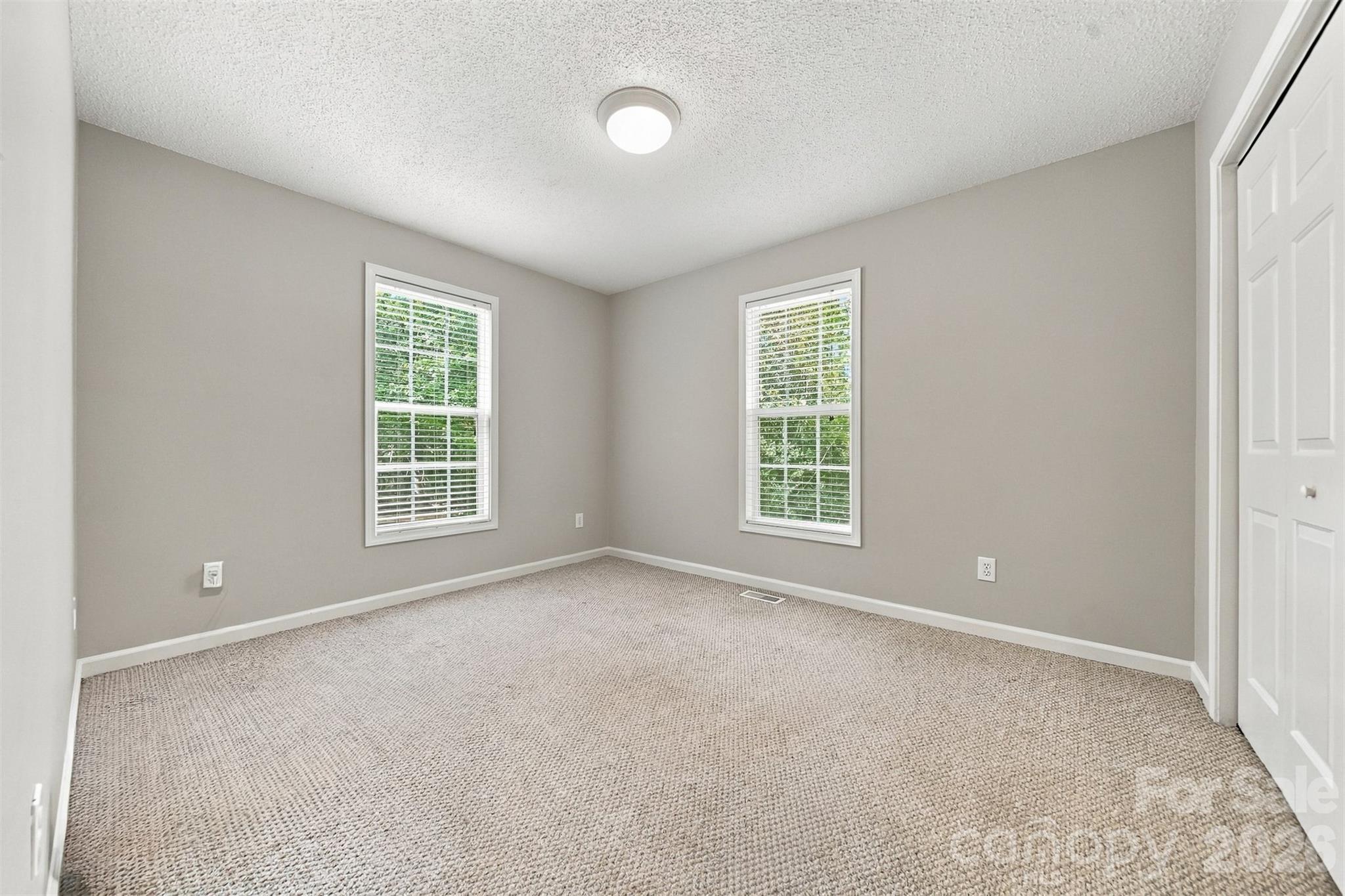 112 Jennings Lane