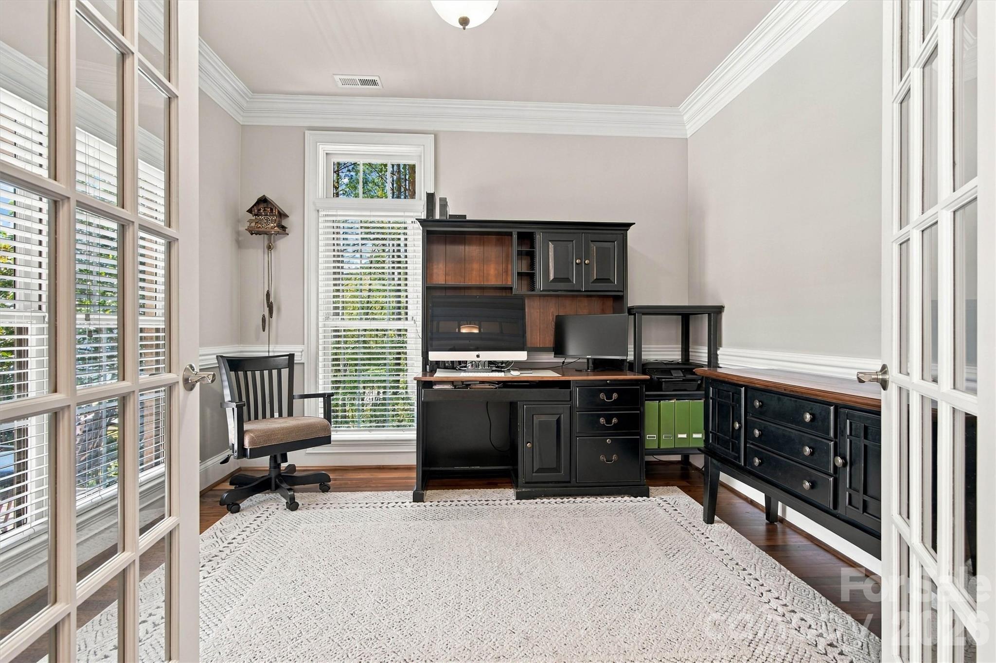 7365 Thornblade Court