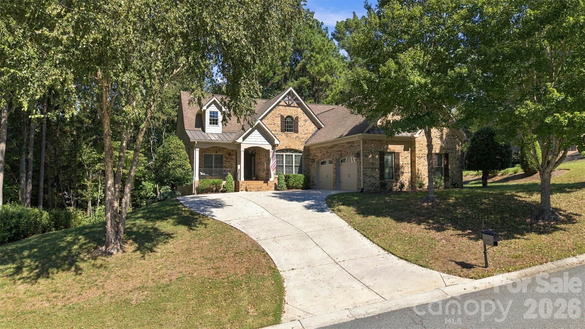 7365 Thornblade Court
