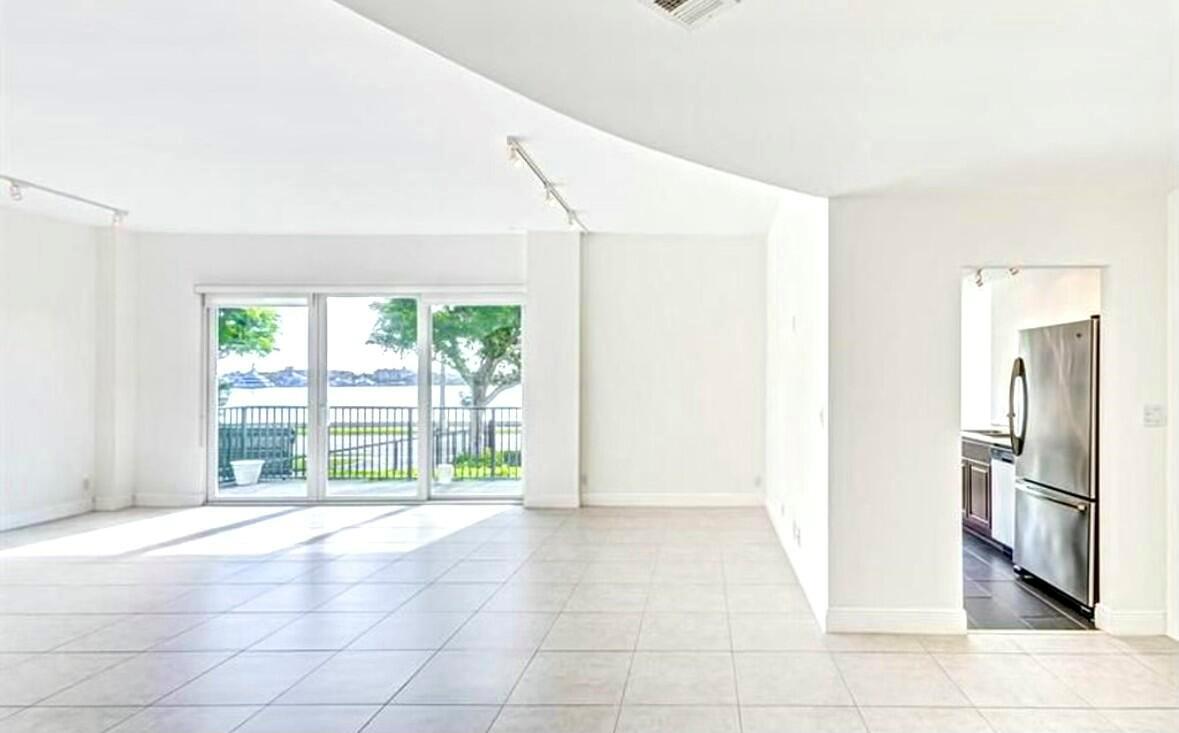 1701 S Flagler Drive 101