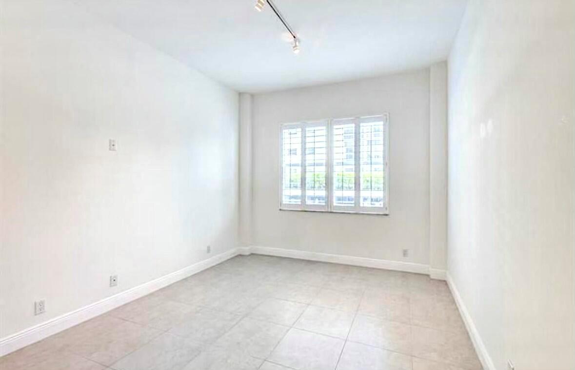 1701 S Flagler Drive 101