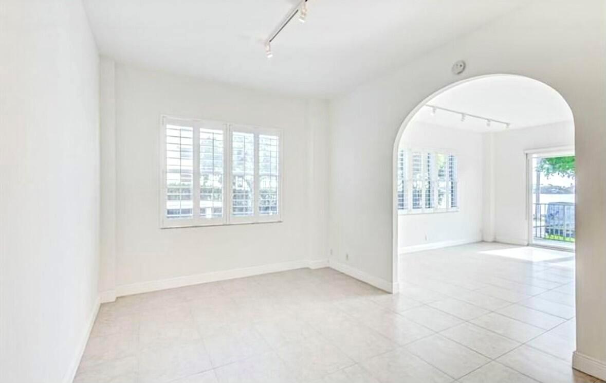 1701 S Flagler Drive 101