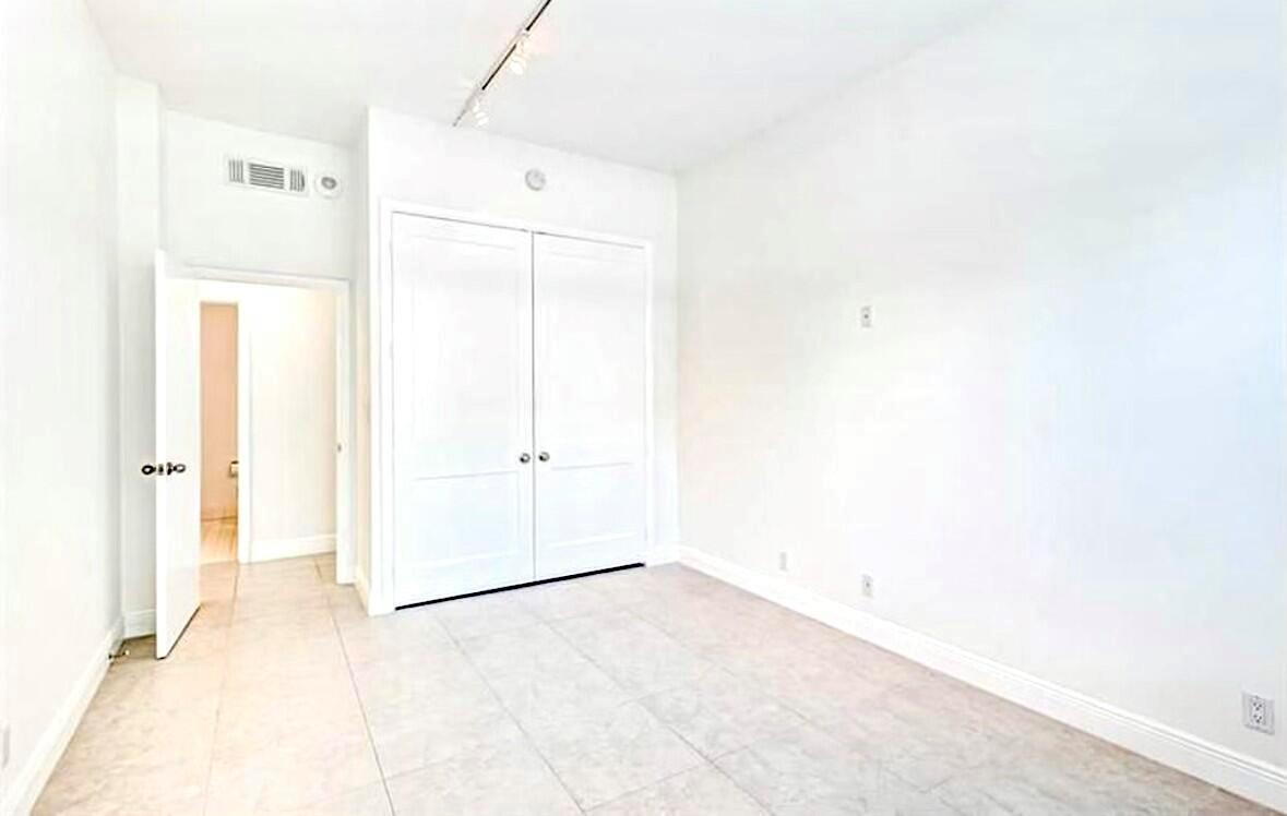 1701 S Flagler Drive 101