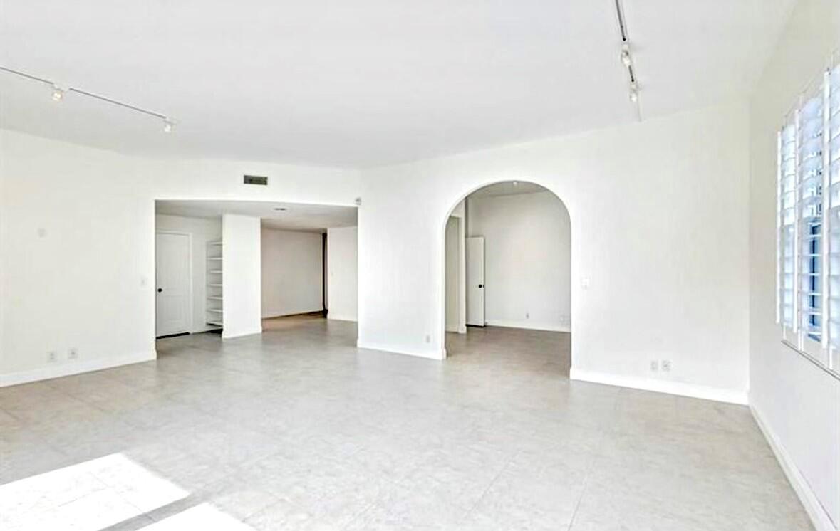1701 S Flagler Drive 101