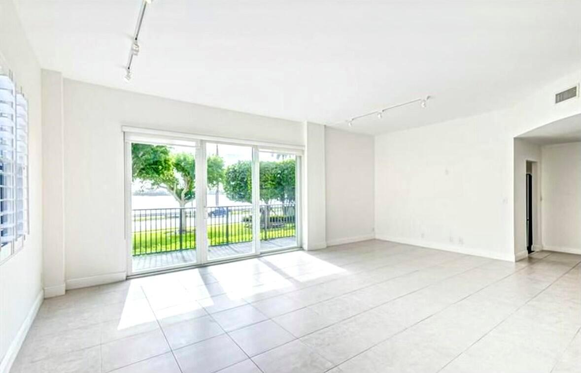 1701 S Flagler Drive 101