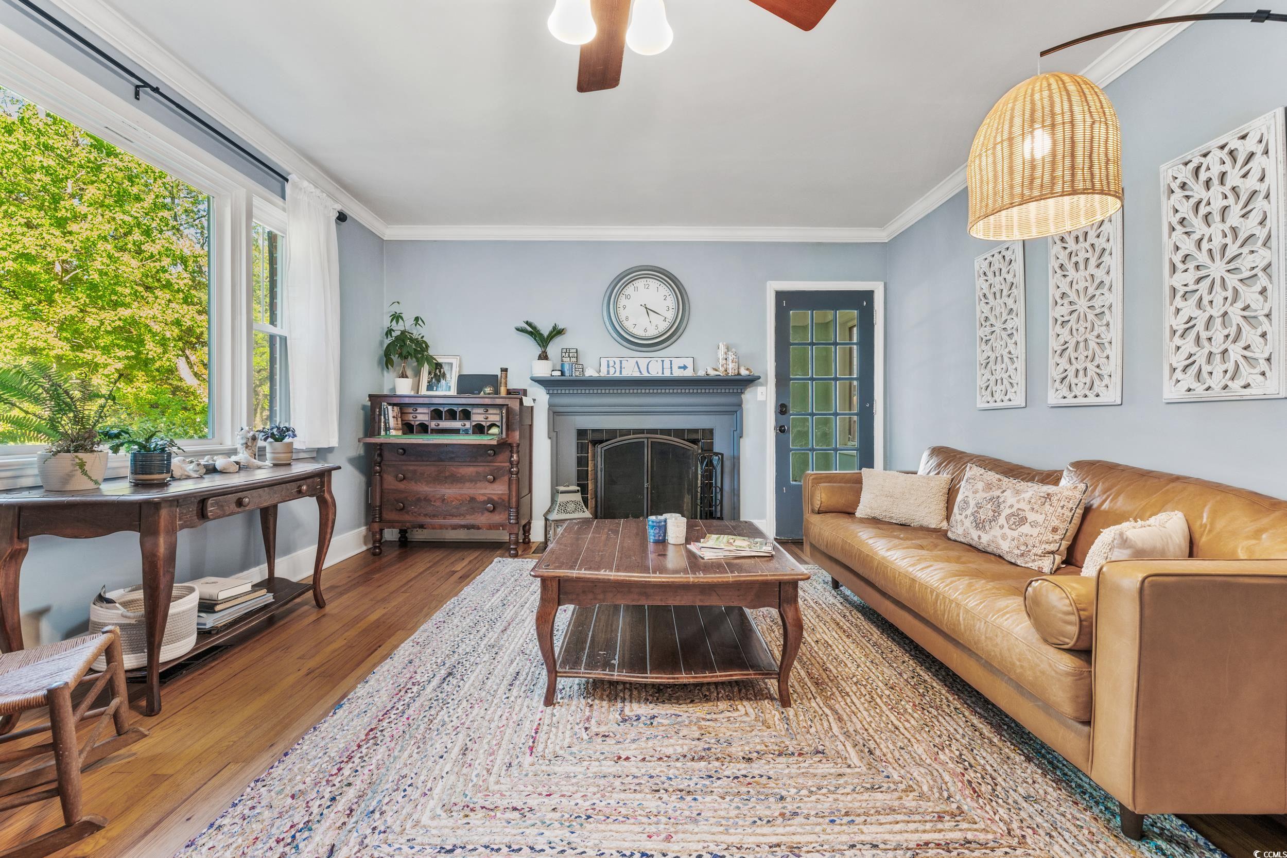 927 Palmetto St.