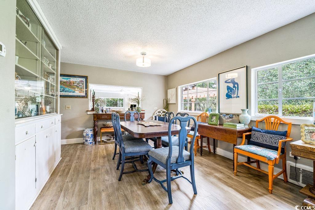 910 Willowbank Rd.