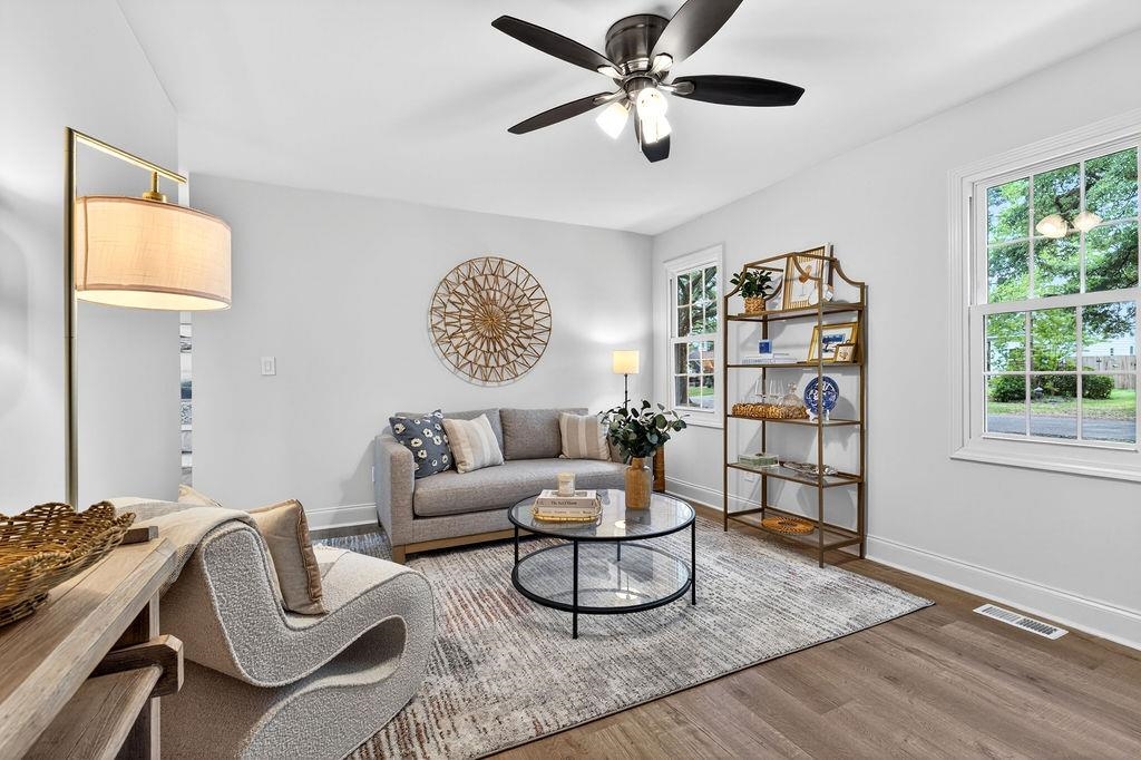 926 Palmetto St.