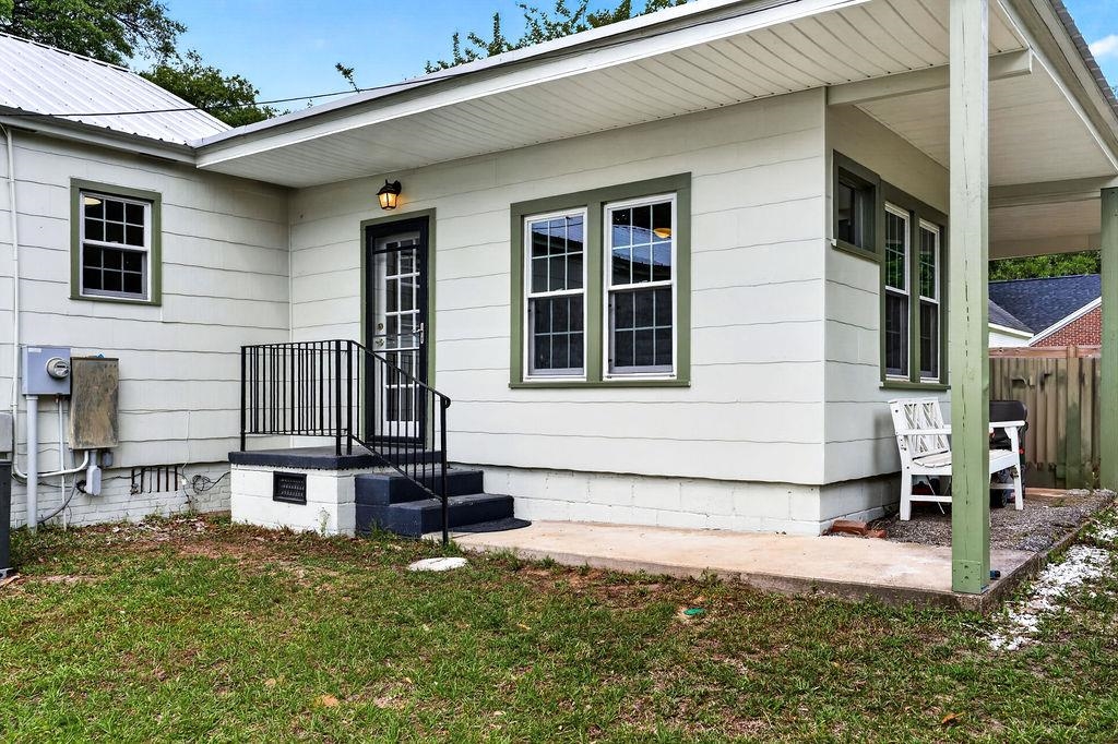 926 Palmetto St.