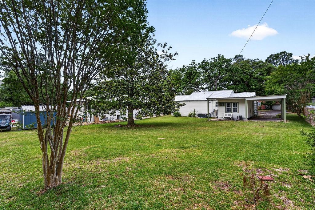 926 Palmetto St.