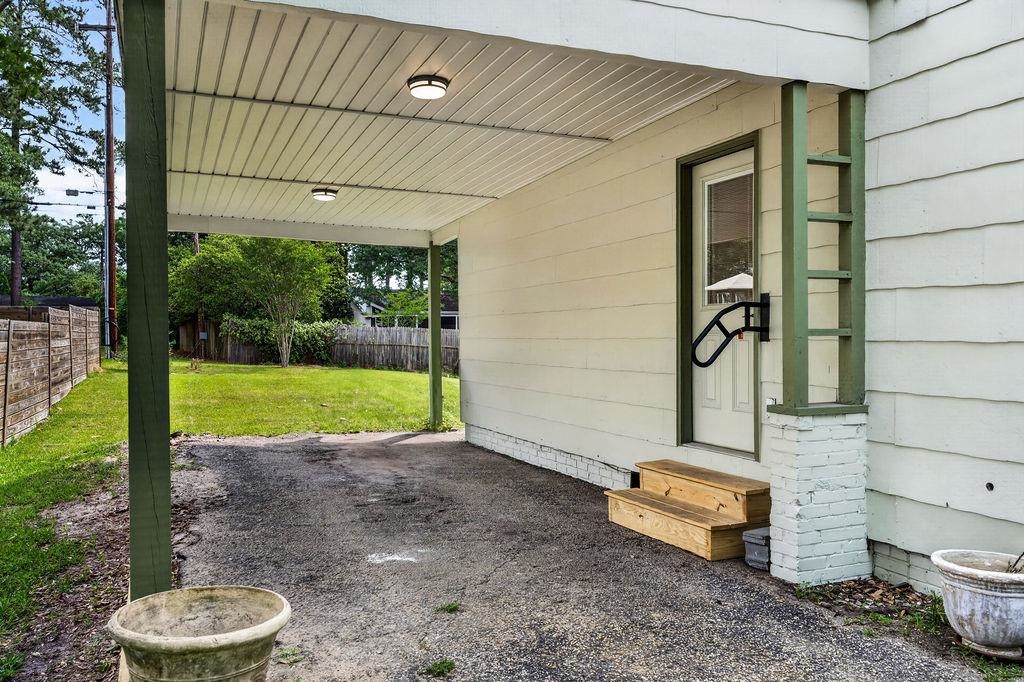 926 Palmetto St.