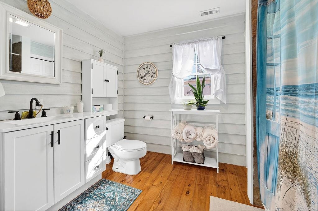 1137 Palmetto St.