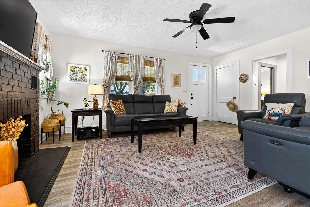 1137 Palmetto St.