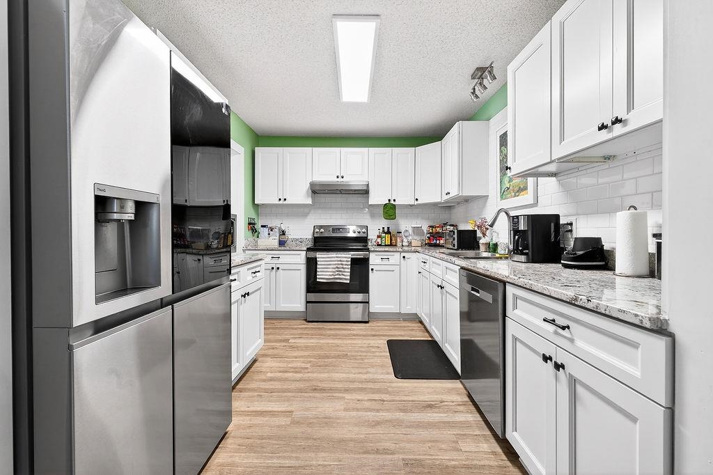 1137 Palmetto St.
