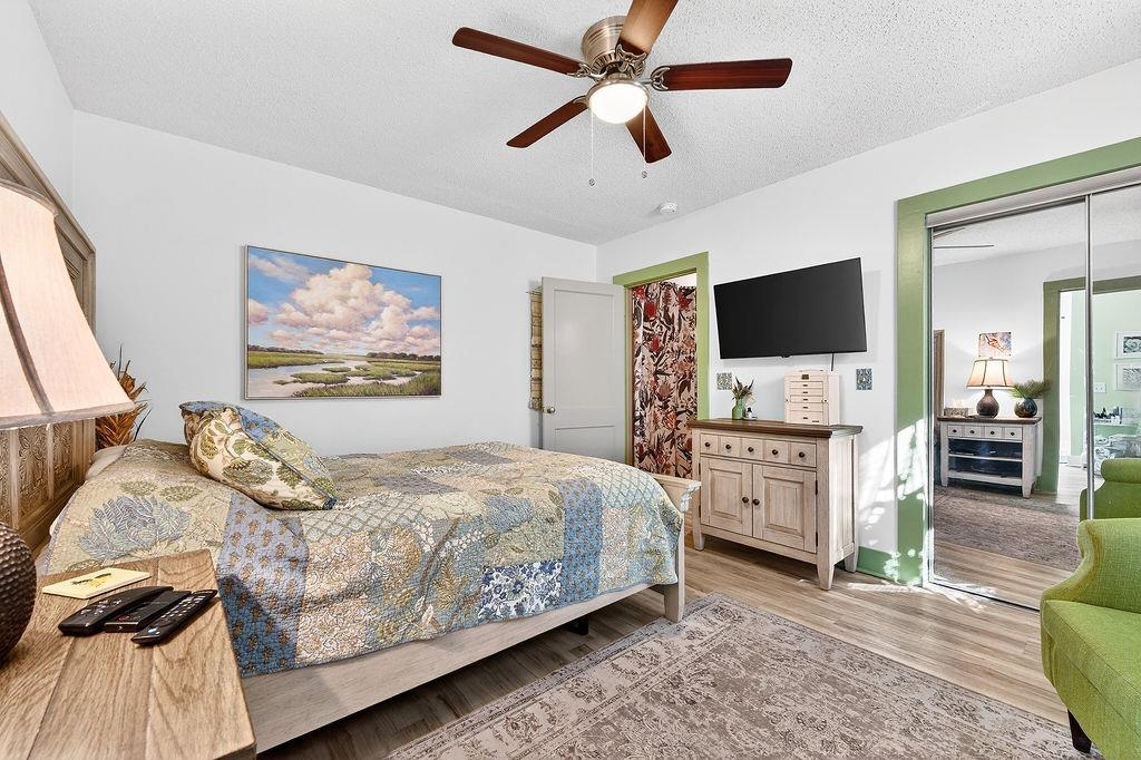 1137 Palmetto St.