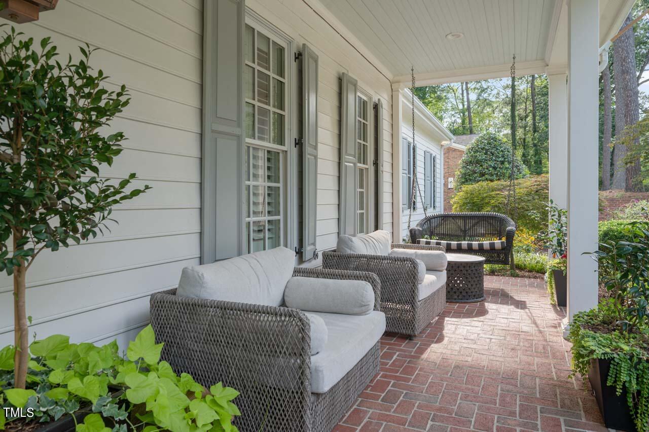 656 Aiken Parkway