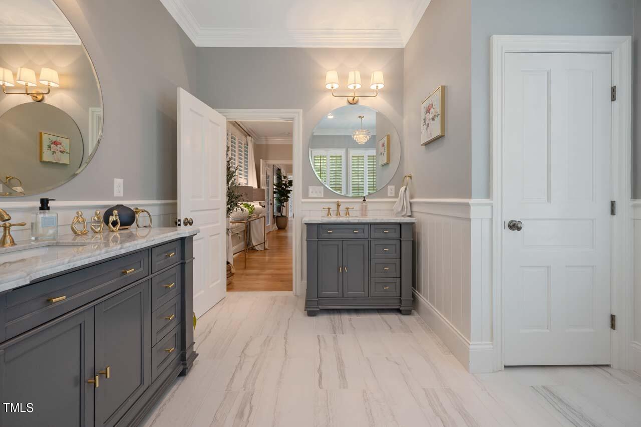 656 Aiken Parkway