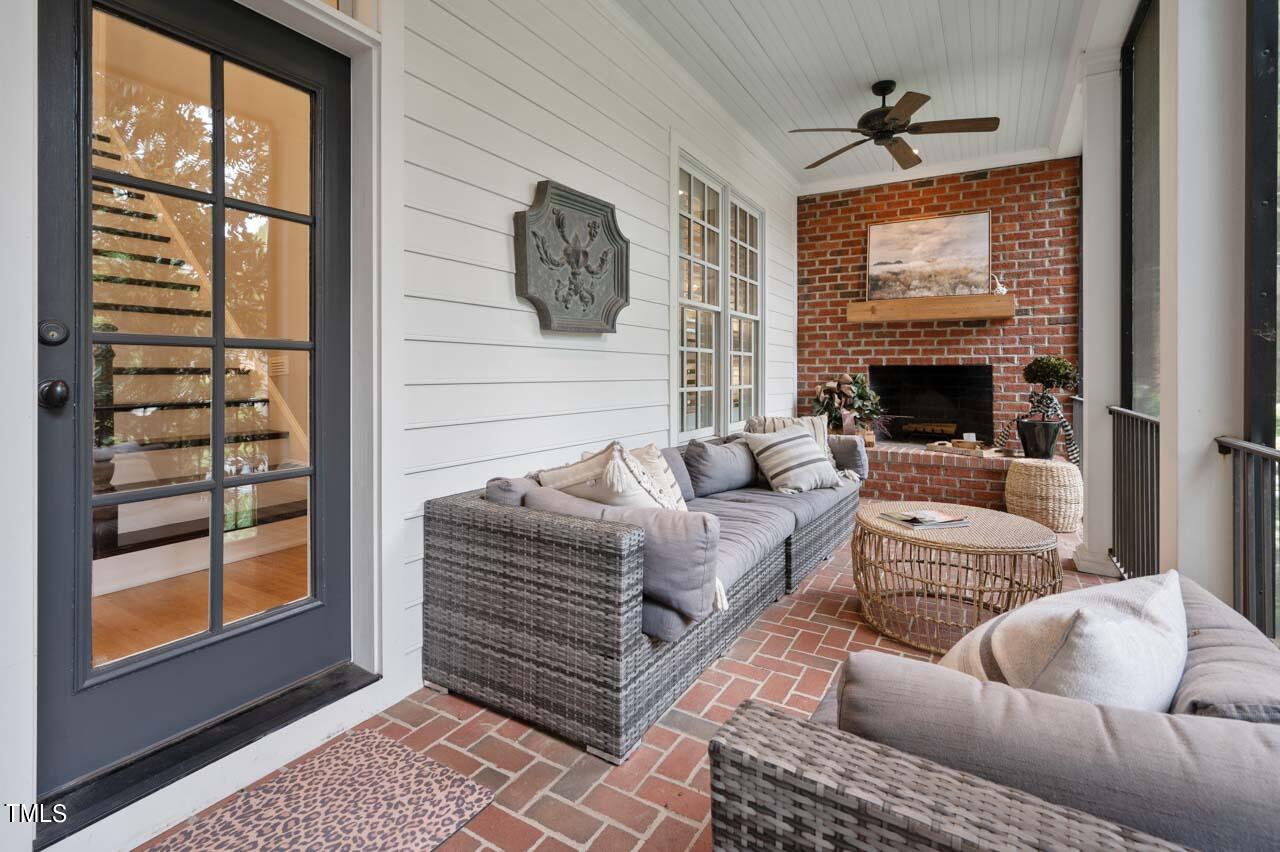 656 Aiken Parkway