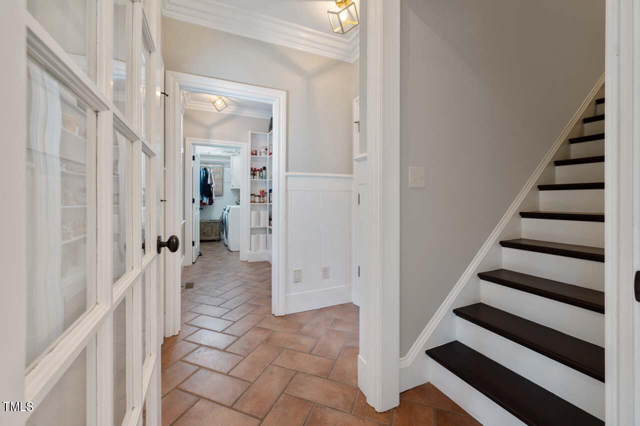 656 Aiken Parkway