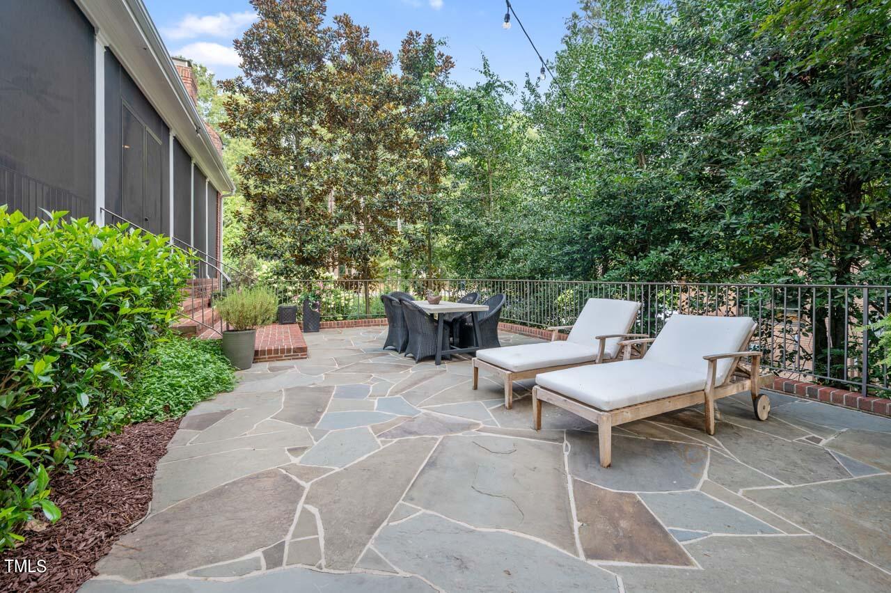656 Aiken Parkway