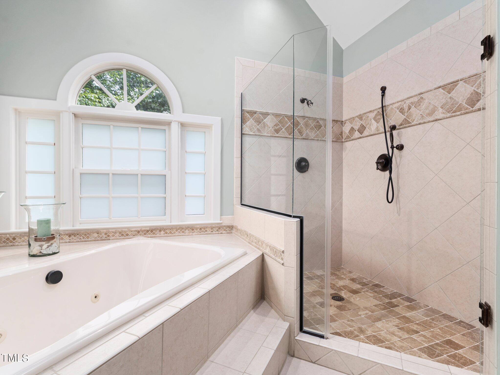 103 Meadowglades Lane